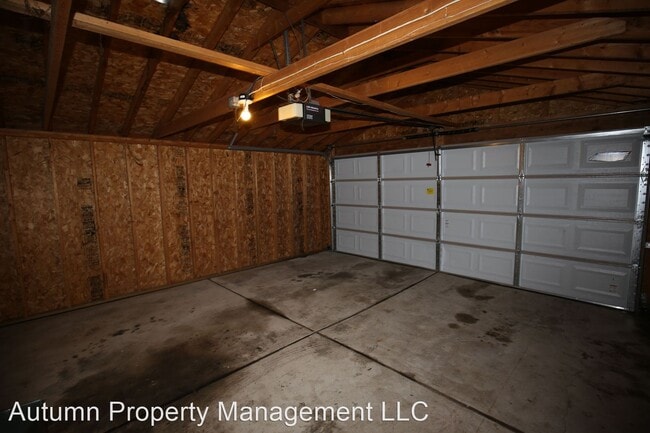 Building Photo - 3 br, 1.5 bath House - 16777 Kentfield St