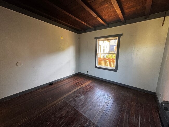 Foto del edificio - 2134 Spring St
