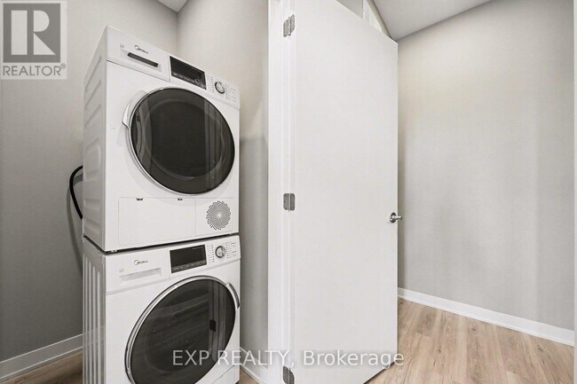 Photo du bâtiment - 511 Southfield Way