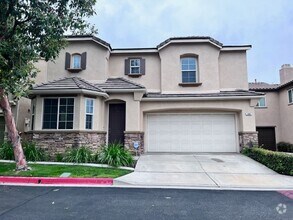 Building Photo - 448 Sonora Cir