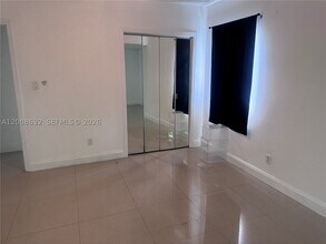 Building Photo - 16030 Miami Dr