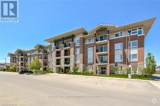 Building Photo - 37-137 Goodwin Dr