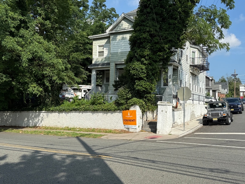 Primary Photo - 500 Broadway