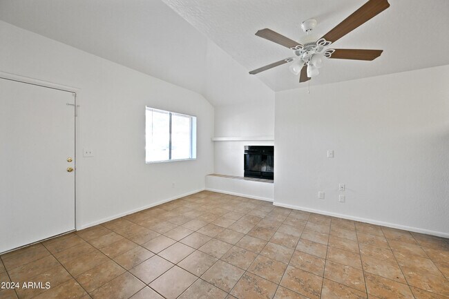 Building Photo - 2650 E McKellips Rd