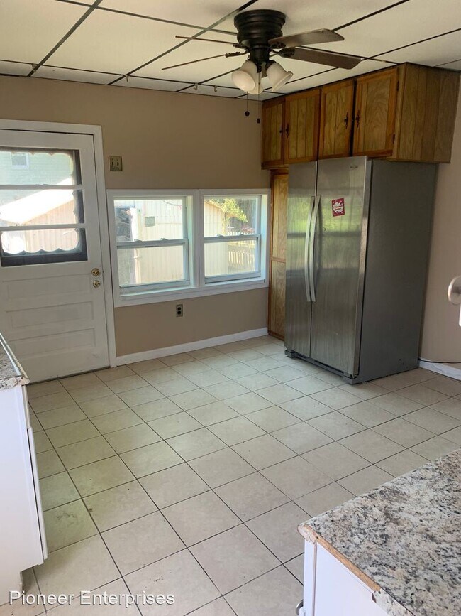 2 br, 1 bath House 541 Pontiac Ave House for Rent in Baltimore, MD