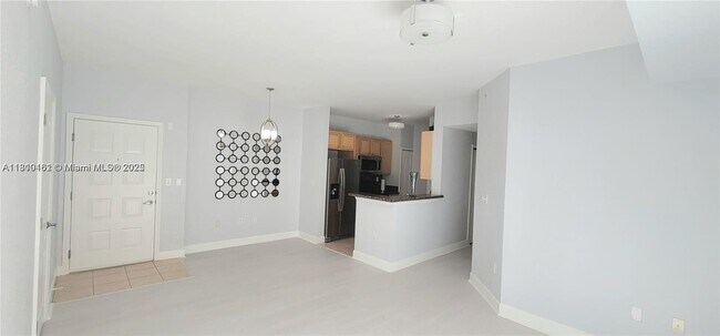 Foto del edificio - 6001 SW 70th St