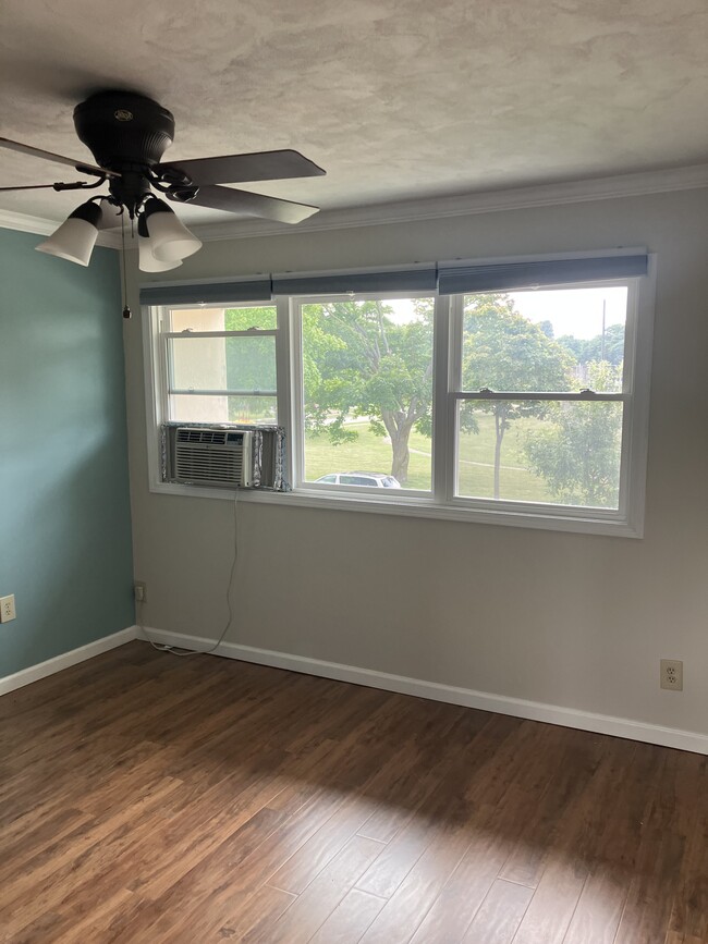 Bedroom 1 - 3624 S Quincy Ave