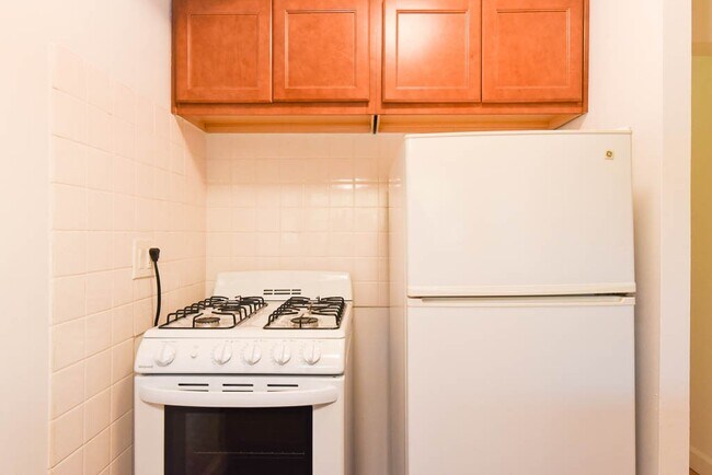 Foto del edificio - 540 W Roscoe St