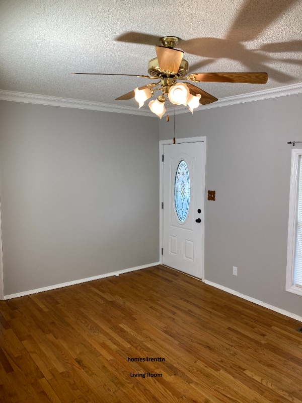 Photo - 522 Radford Pl