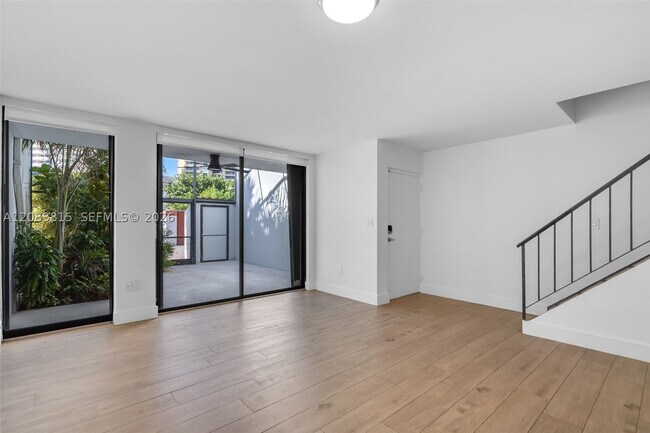 Foto del edificio - 265 Grapetree Dr