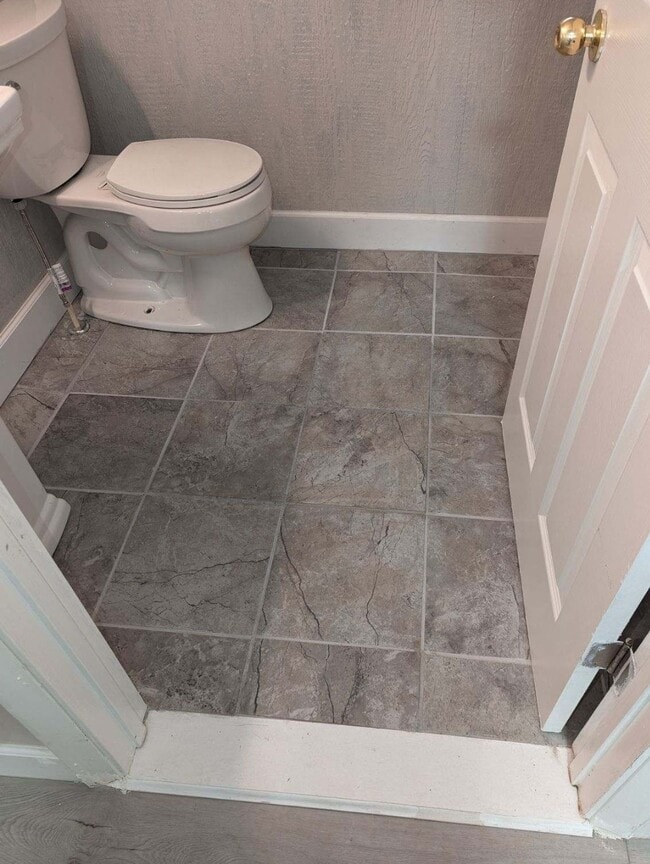 414 Buckhorn St Unit 1, Ironton, OH 45638 Apartments in Ironton, OH