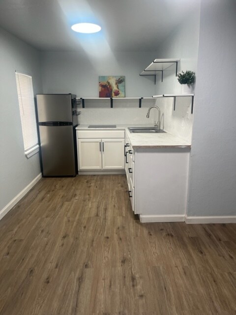 Foto del edificio - 404 NW 3rd St