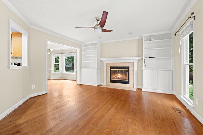 Building Photo - Beautiful 4-bedroom home near Crabtree!