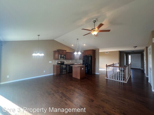Foto del edificio - 2 br, 2 bath House - 630 Buoy Ct.