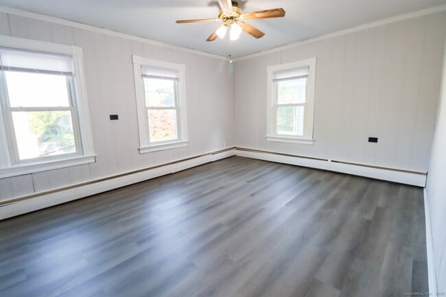 Foto del edificio - 48 S Golden St