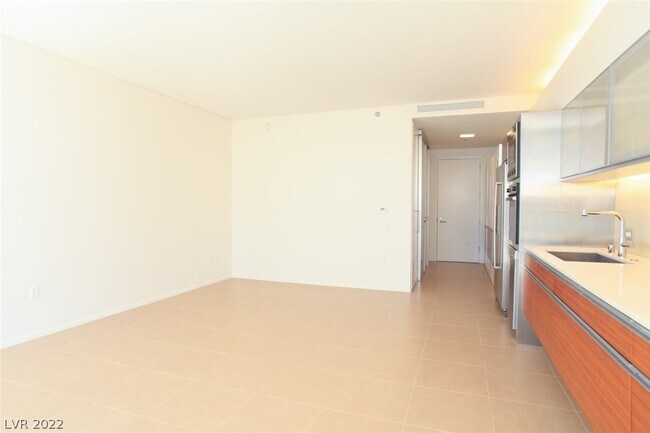Building Photo - 3726 S Las Vegas Blvd