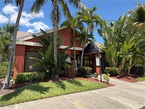 Building Photo - 2855 Winkler Ave