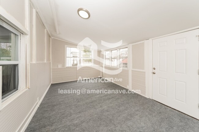 Building Photo - 308 Ave B