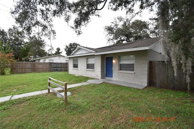 Foto del edificio - 12203 N 9th St