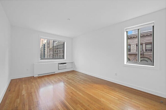 Foto del edificio - 101 W 15th St