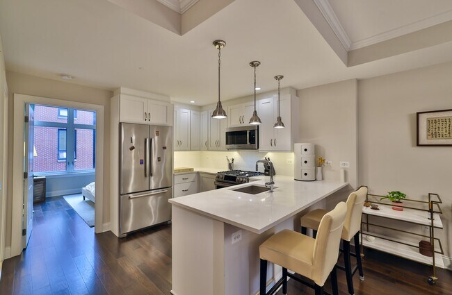 Foto del edificio - 4915 Hampden Ln
