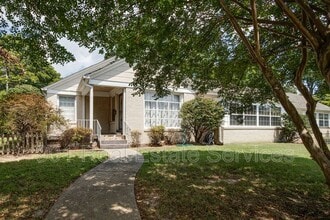 Building Photo - 398 N Highland St