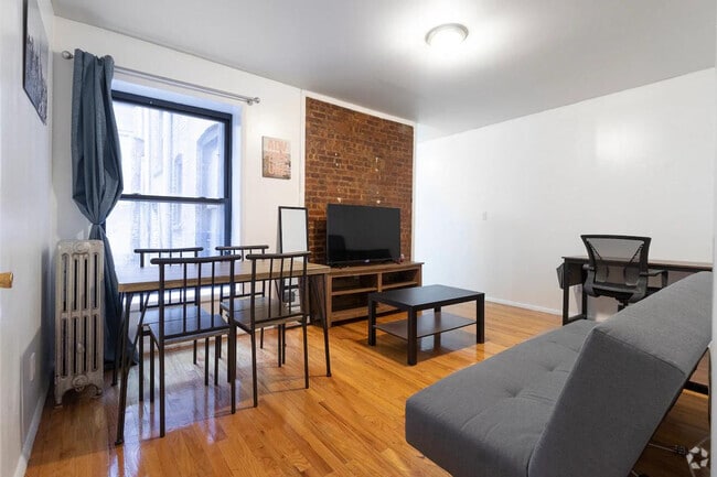 Building Photo - 205 E 95th St