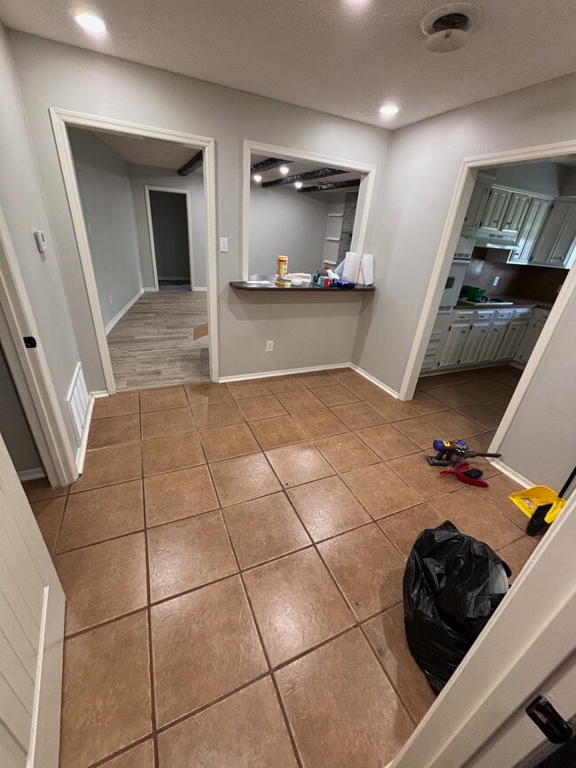 Dining Room - 8612 S 31st Ter