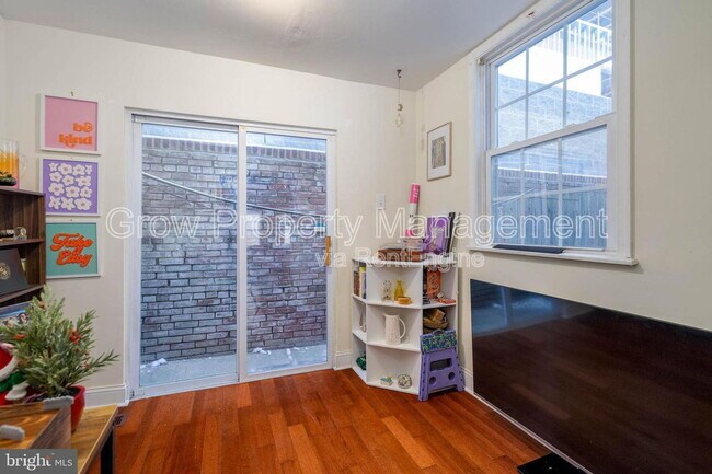 Foto del edificio - 1038 S Bouvier St