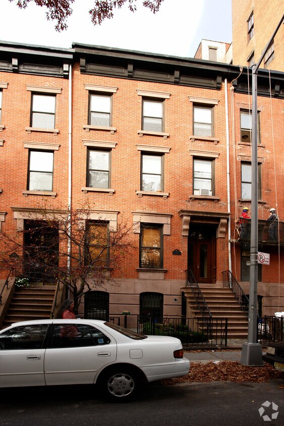 Foto principal - 356 Henry St