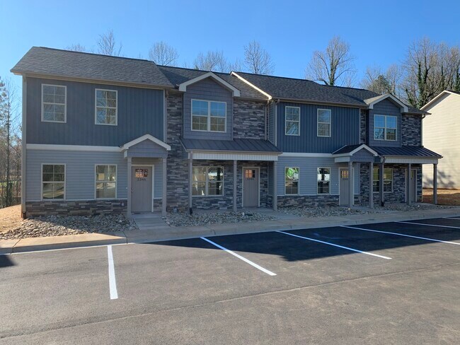 Building Photo - 2330 Old Furnace Rd
