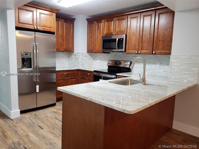 Foto del edificio - 104 SW 9th St