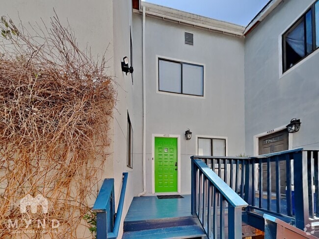 Building Photo - 4033 Lincoln Ave