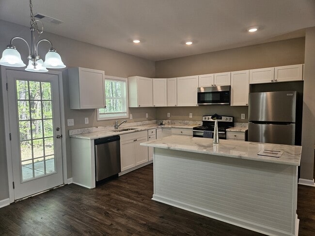 Photo - 184 N Burson Ave (Bogart, GA) House