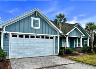 Building Photo - 102 Settlers Hammock Way