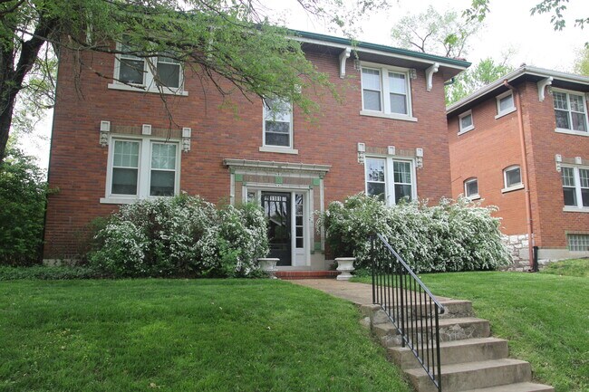 Foto del edificio - 1181 Moorlands Dr