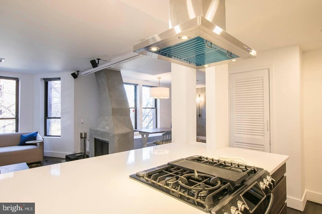Foto del edificio - 2038 18th St NW
