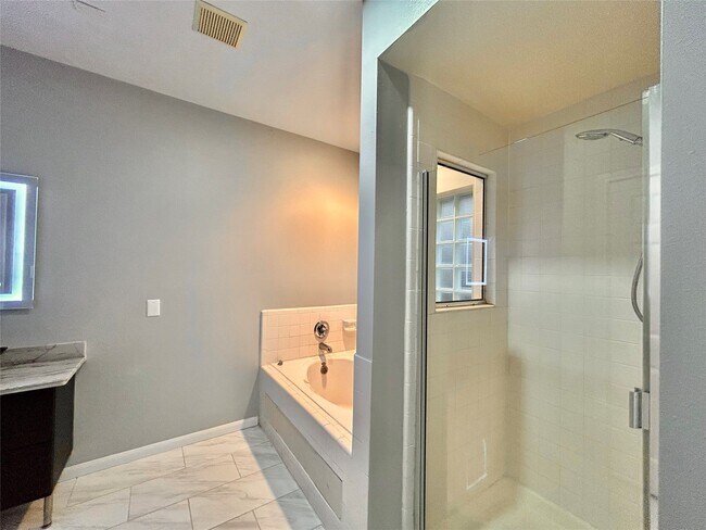 Foto del edificio - 22918 Breton Point Dr