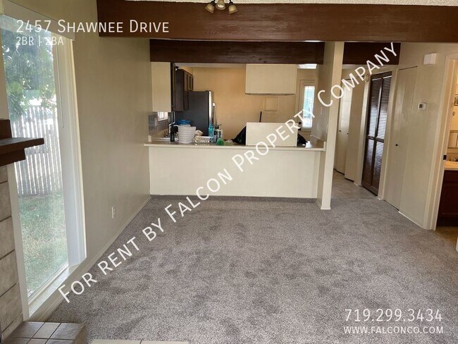 Foto del edificio - 2457 Shawnee Dr