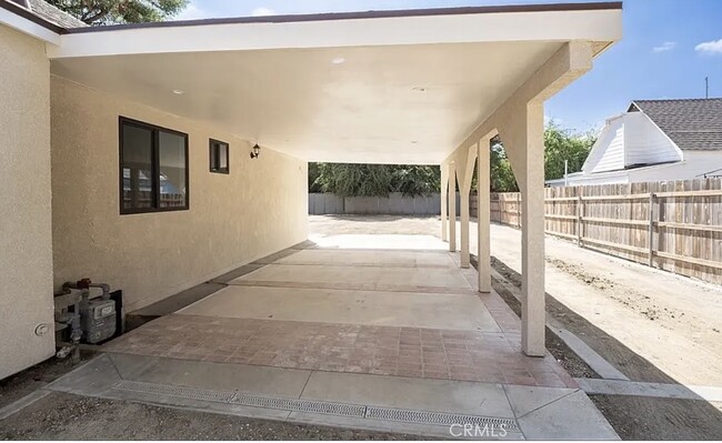 Building Photo - 10824 Foothill Blvd