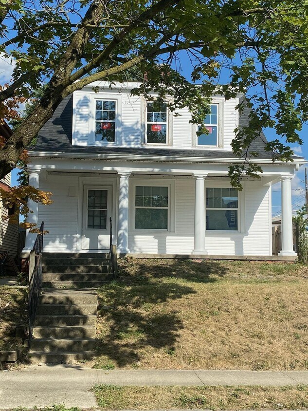Foto principal - 1198 Wilson Ave