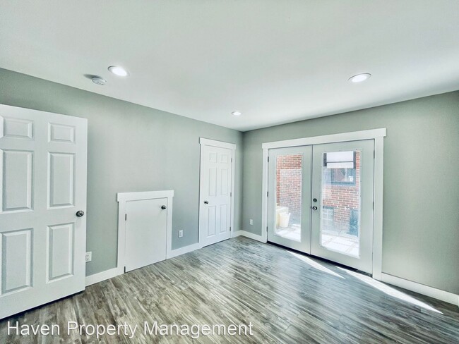 Building Photo - 2 br, 2.5 bath House - 9220 35th Ave SW  -...