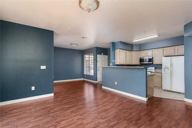 Building Photo - 7155 S Durango Dr