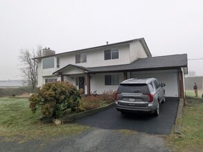 Building Photo - 43025 Vedder Mountain Rd