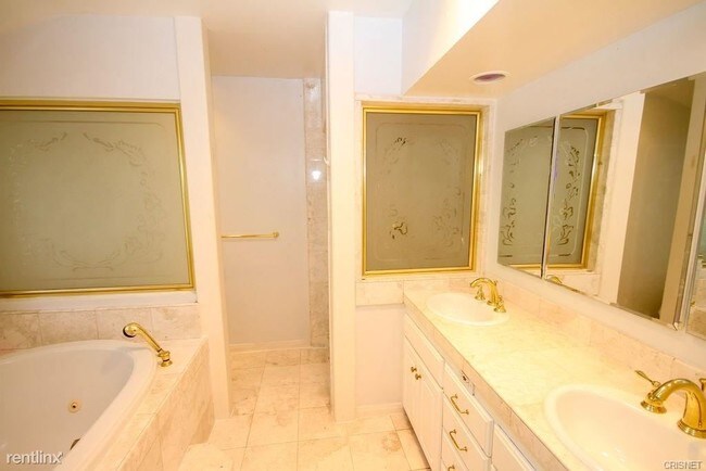 Building Photo - 3 br, 4 bath House - 5594 Jed Smith Rd