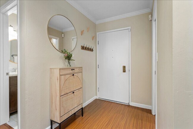 Foto del edificio - 1311 Webster St