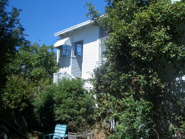 Foto del edificio - 3673-3677 3rd Ave