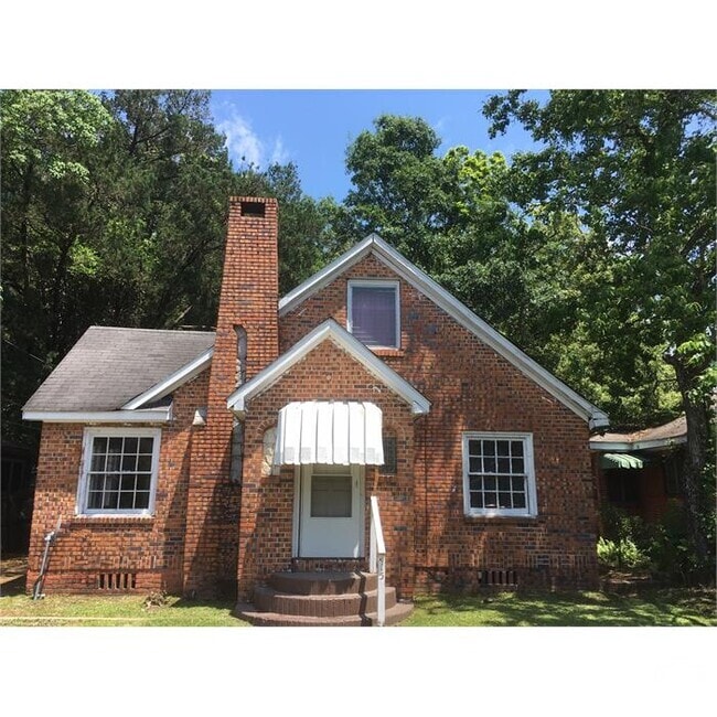 Building Photo - 415 Flint St