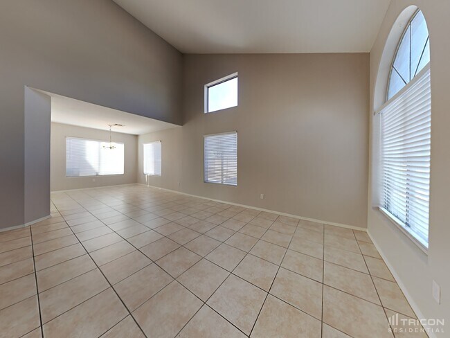Foto del edificio - 12827 W Ash St
