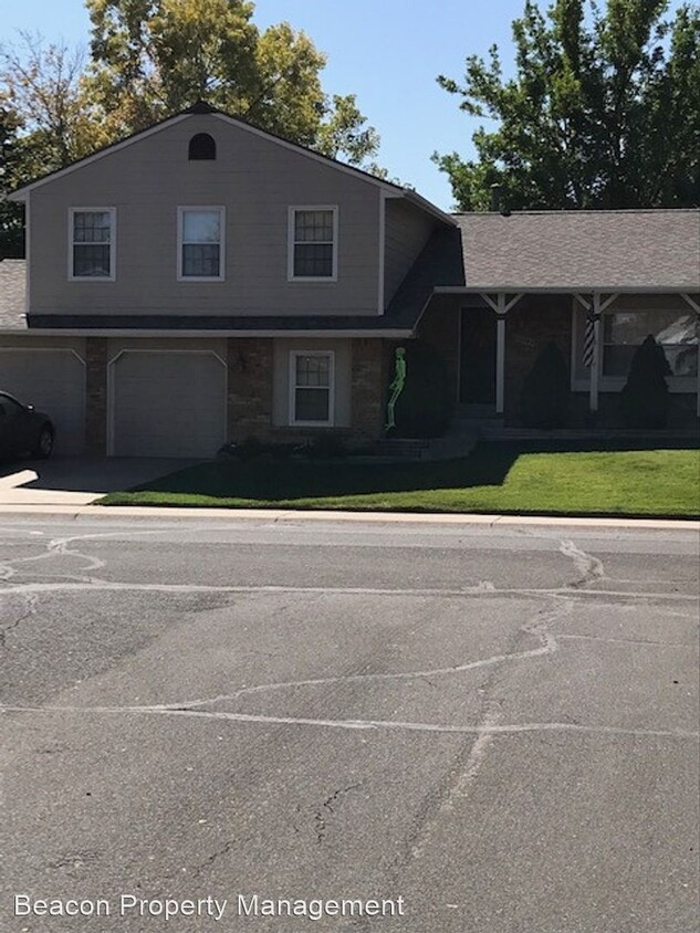 Primary Photo - 4 br, 3.5 bath House - 13295 Monroe Way